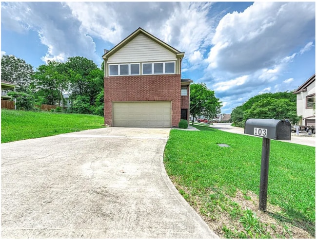 Photo - 103 Capetown Cir