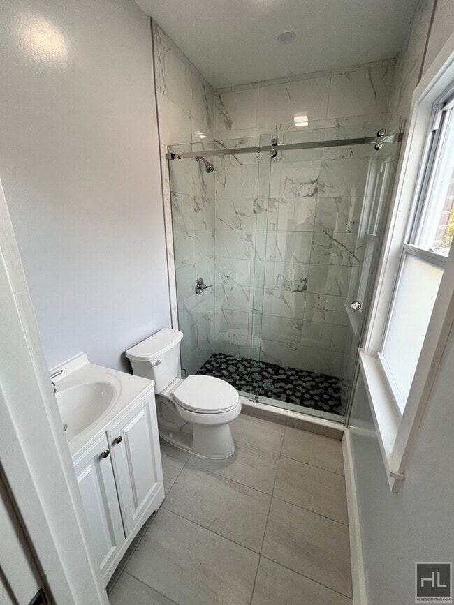 Photo - Monroe St, YONKERS Unidad 1