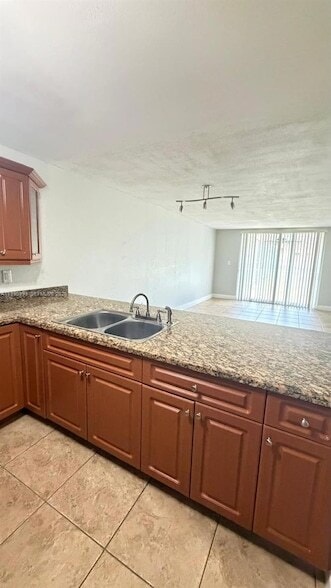 Photo - 6980 NW 186th St Unit 3-126