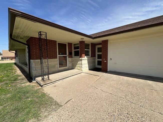 Photo - 3170 Asbury Rd