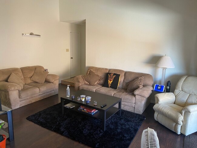 Building Photo - 2060 S Rural Rd Unit C Rental