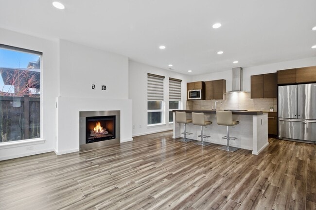 Photo - 17129 42nd Dr SE