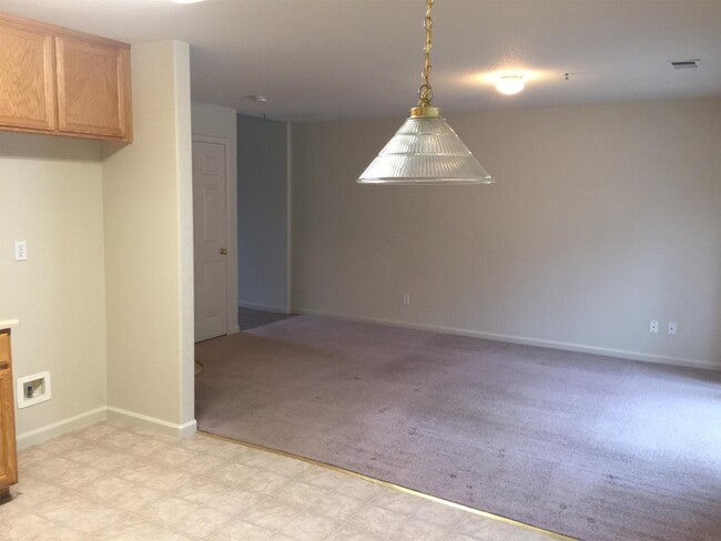 Photo - 3317 Carver Rd