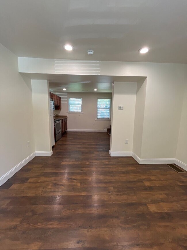 43-55 N 5th Street