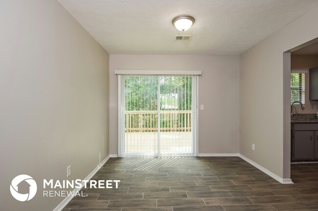 Photo - 4012 Day Trail N