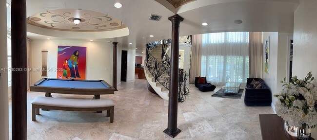 Photo - 3320 NE 164th St