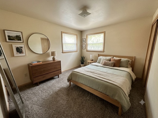 Photo - Kraehnke 67 Holding, LLC Unit 5958 N 67th St. Upper