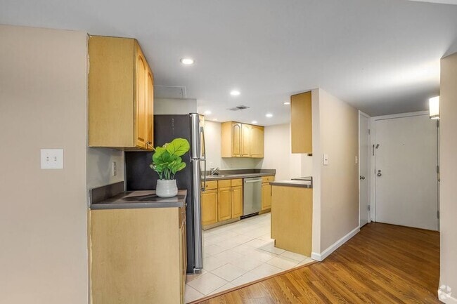 Building Photo - 2440 16th St NW Rental
