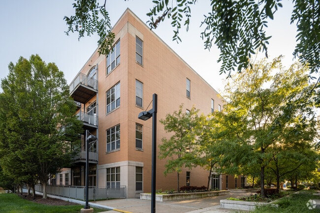 Photo - Summit Lofts
