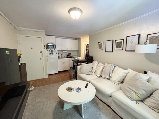 Photo - 1477 Beacon St Unit 105