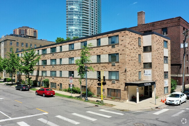 Building Photo - 214 Place Apartments