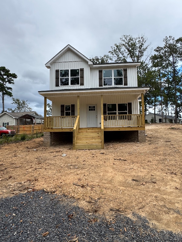 Building Photo - 703 Green Rd