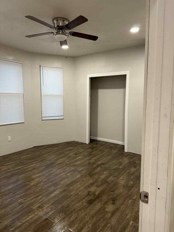 Photo - 440 E Cheltenham Ave