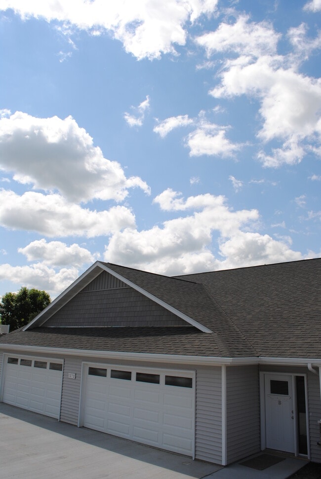 Photo - Williow Trail