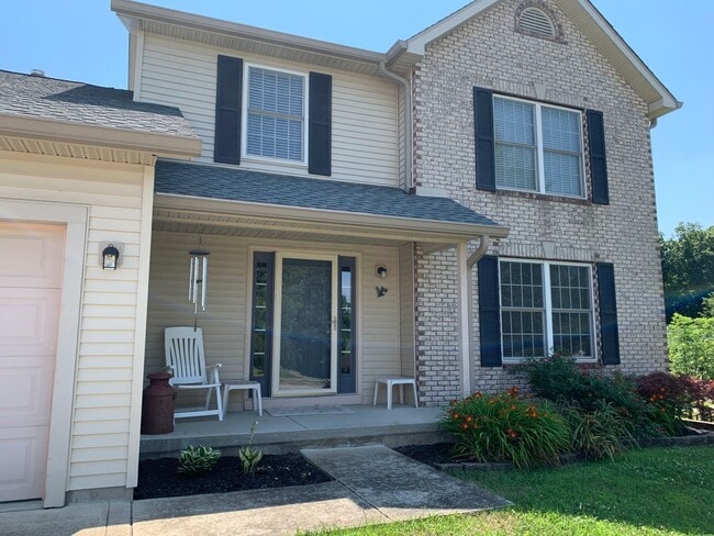 Photo - A MUST SEE HOME IN WOODGATE!