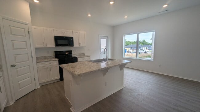 Photo - 6604 SW Dignity Ave