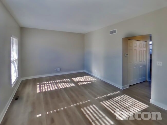 Photo - 7217 Sutherland Ct