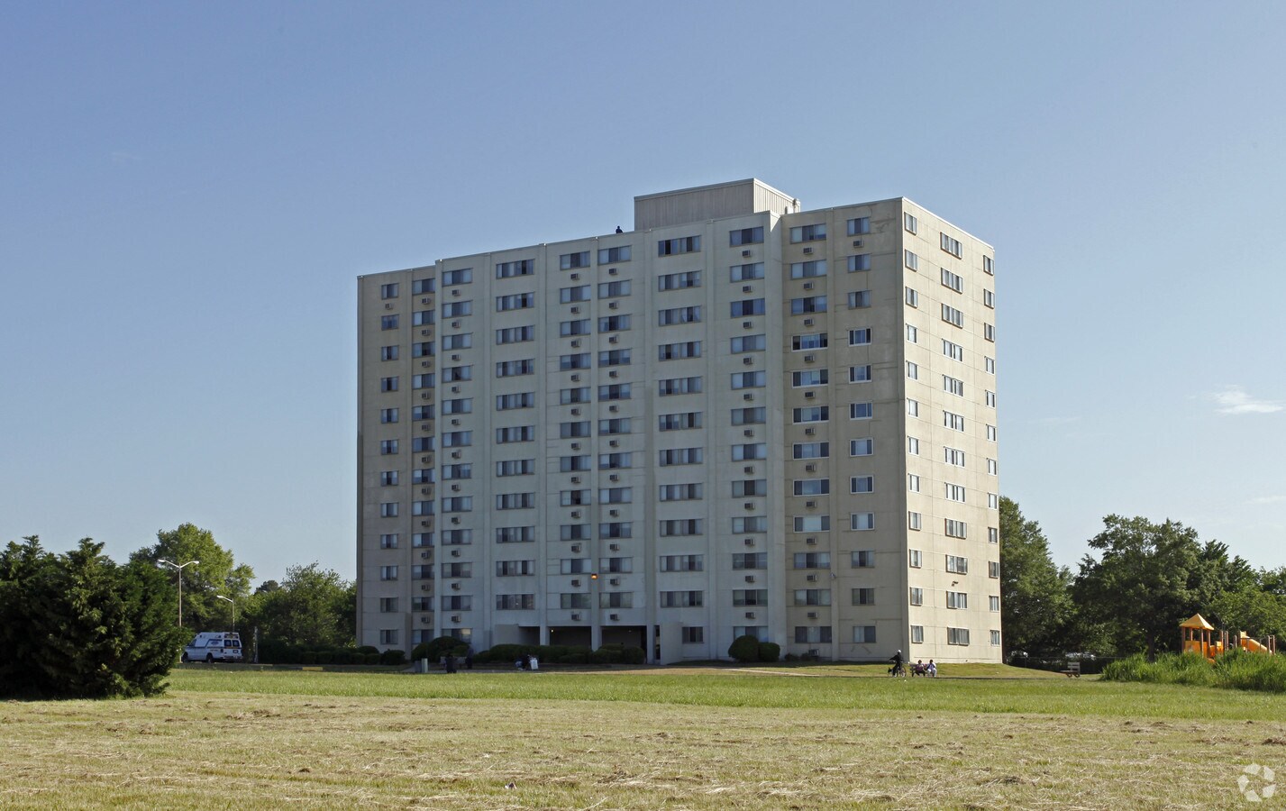 Exterior - Ivy Towers