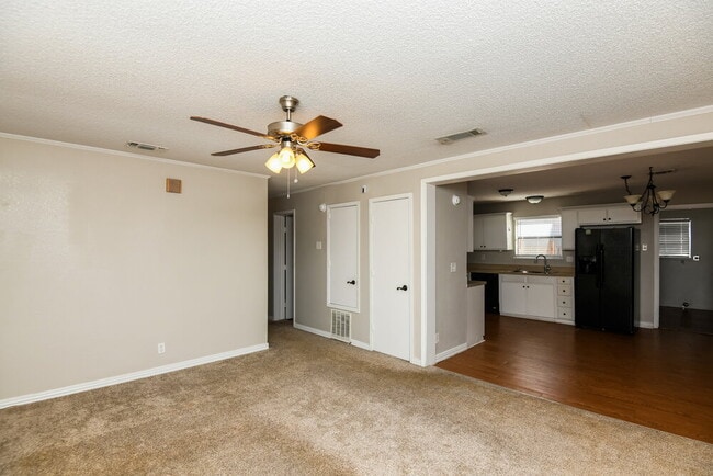 Photo - 505 Plainview Dr