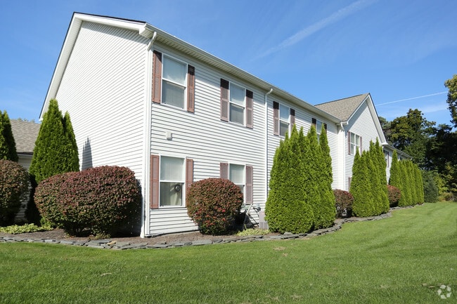Bay Pines Apartments