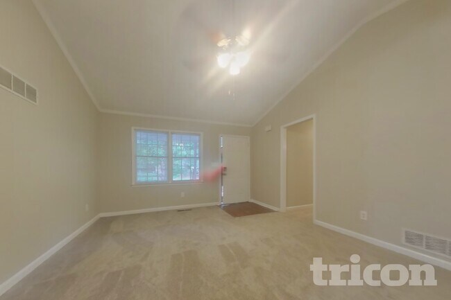 Photo - 297 N Briar Ridge