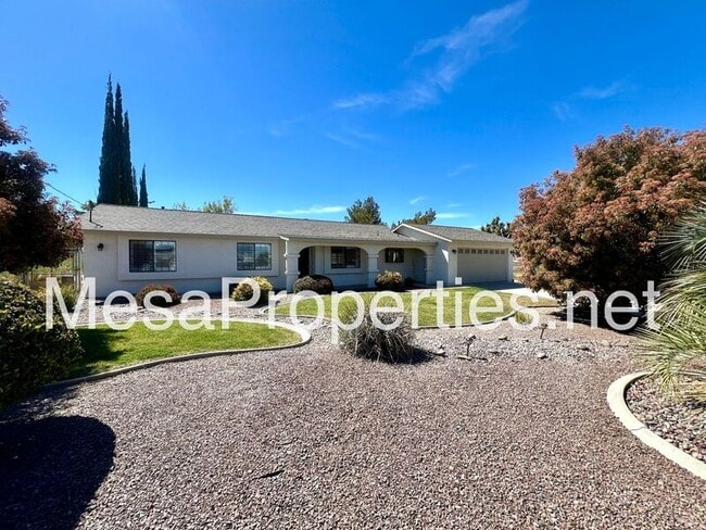 Photo - 18387 Seaforth St House