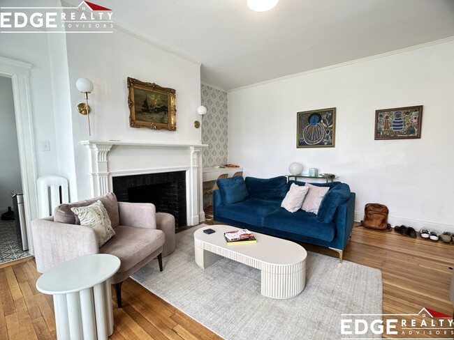 Photo - 1963 Commonwealth Ave Condo
