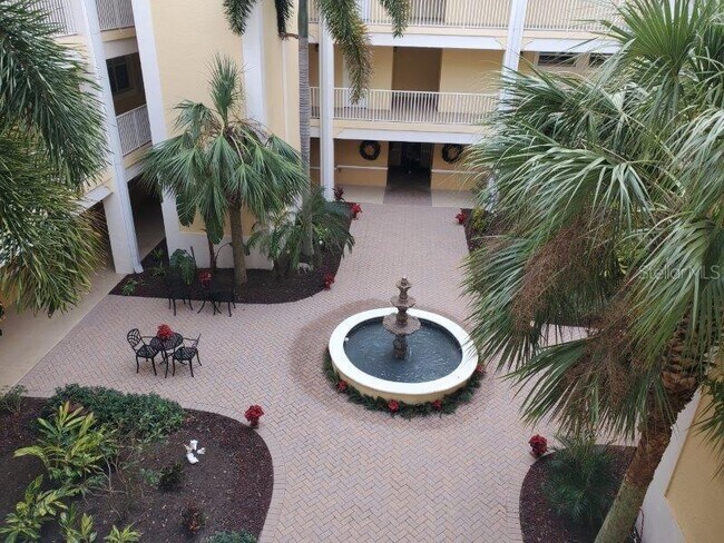 255 West End Dr Unit 4302