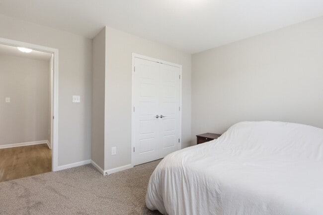 Photo - 200 Grist Mill Dr