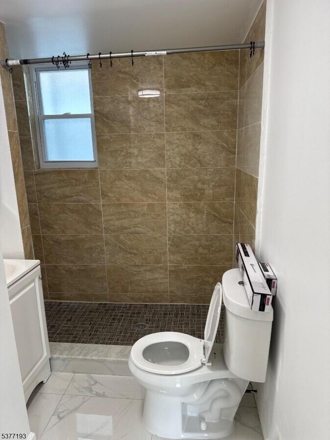 Photo - 500 Burnside St Unit 2