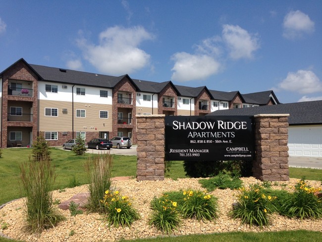 Shadow Ridge Apartments - Shadow Ridge Apartments