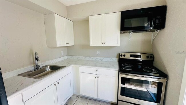 Photo - 390 W Haines Blvd Unit 3