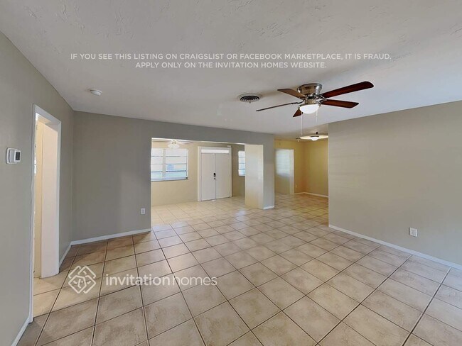 Photo - 1307 N 46th Ave