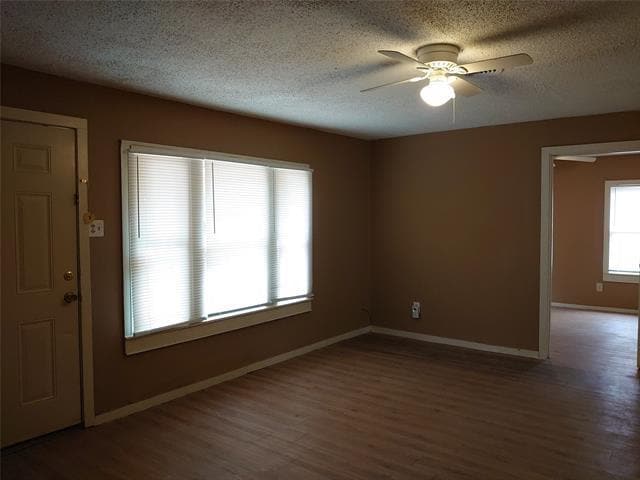 Photo - 1325 S 27th St