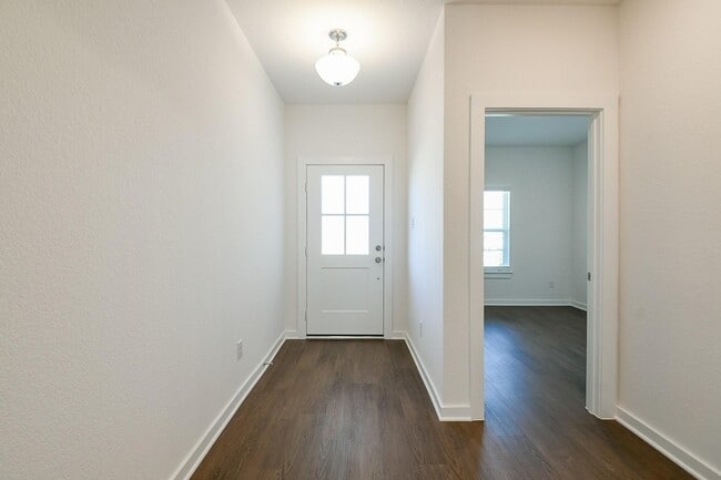 Photo - 1642 Birch Wood Dr