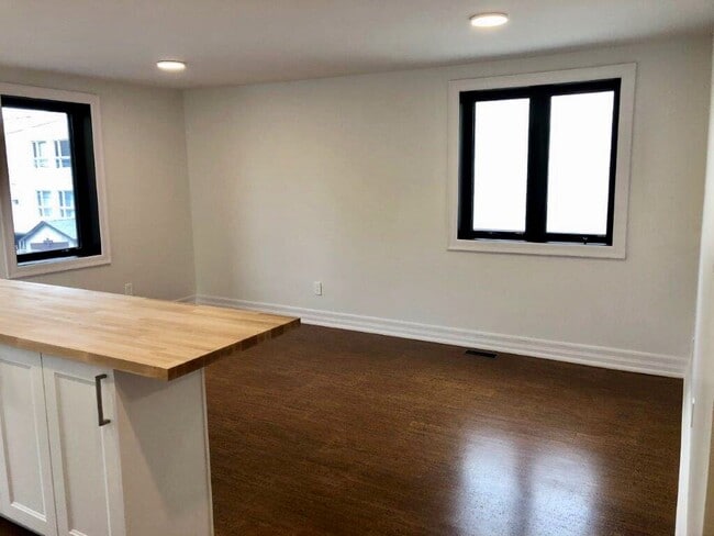 Photo - 86 Poplar St Unité #2