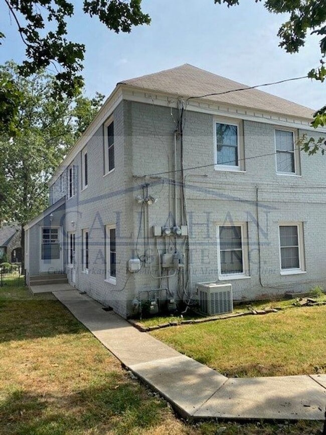 Photo - Furnished Long term apartment in Park Hill!!