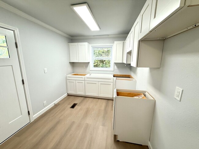 Photo - Beautifully renovated 3-bedroom, 1-bathroo...