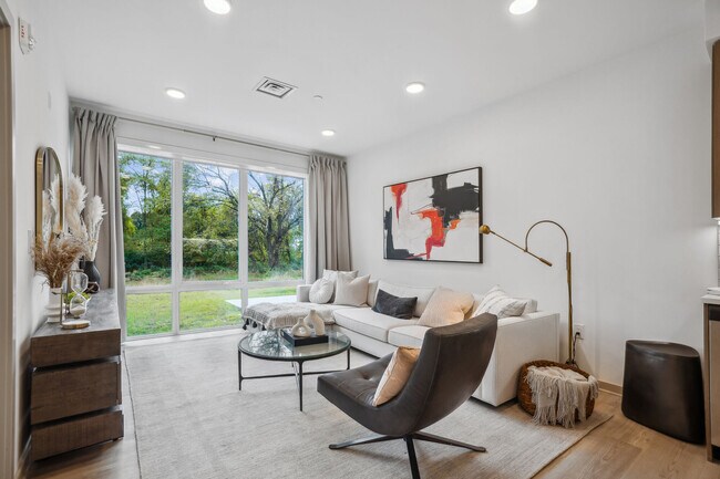 Photo - Enclave at Raritan