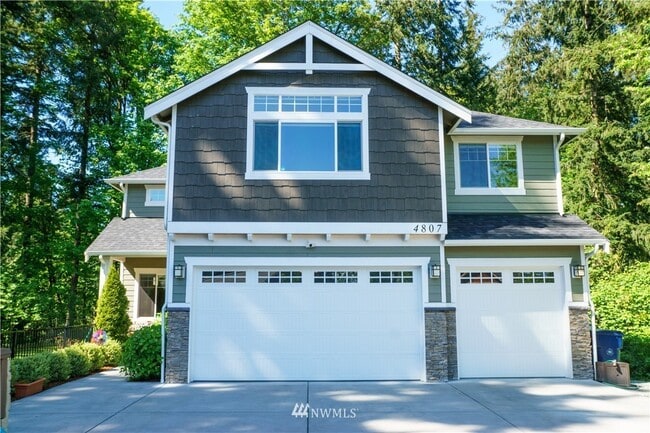 Photo - 4807 224th St SW