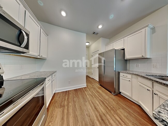 16 Birch Cir