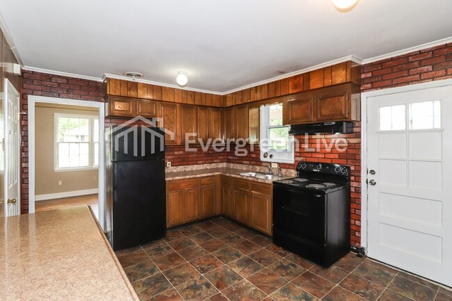 Photo - 61 E Fernwood Ave