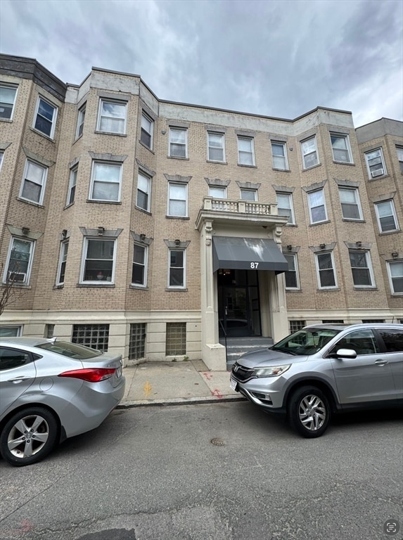 Building Photo - 87 Gordon St Unit 8