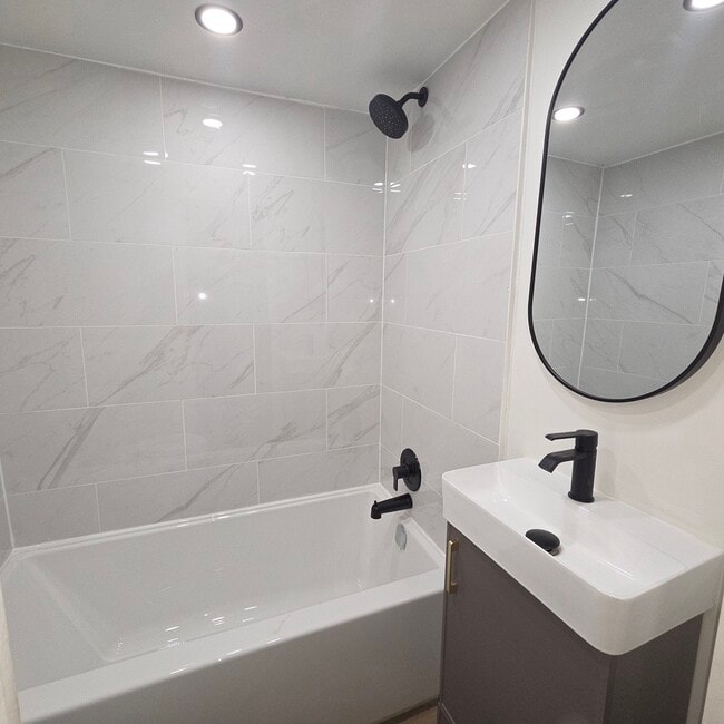 Photo - 62 Triller Ave Unité 102