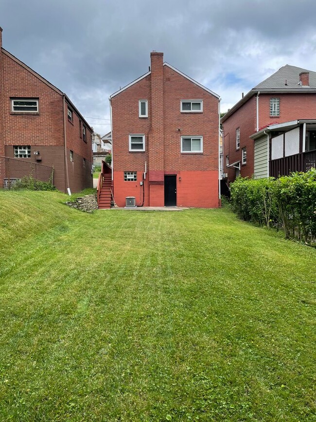 Photo - Comfortable 3-Bedroom Home with Private Backyard in Pittsburgh!