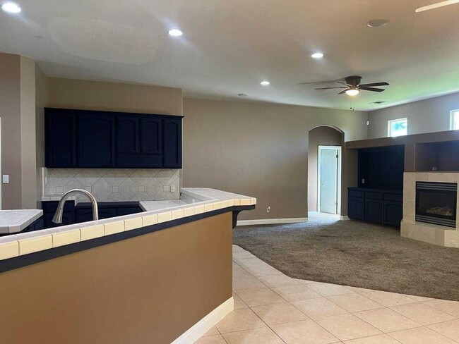 Photo - West Bakersfield Custom Home for Rent Available Now!