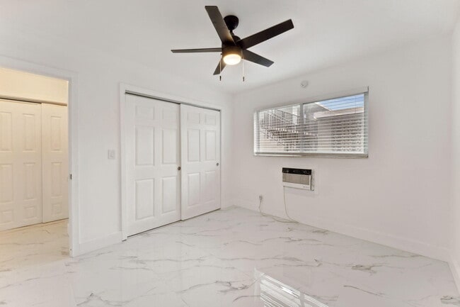 Photo - 525 S Broadway Unit H