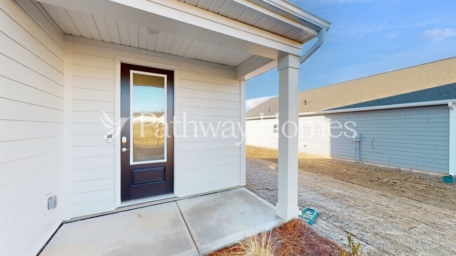 Photo - 207 Adams Tree Wy