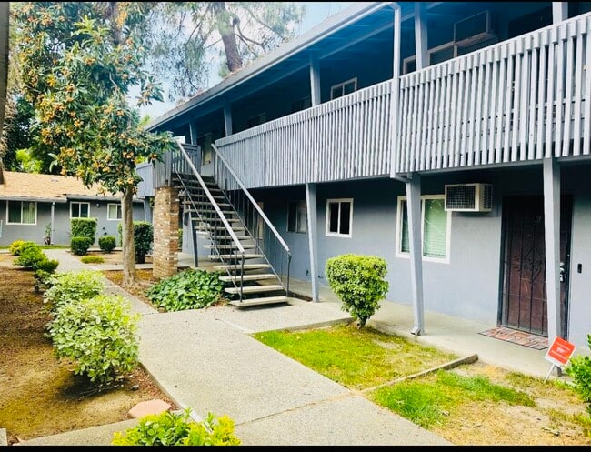 Photo - 1707 W Swain Rd Unit 10