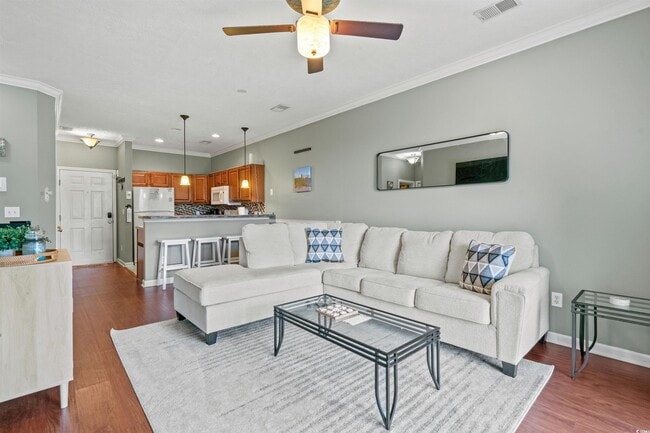 Photo - 480 River Oaks Dr